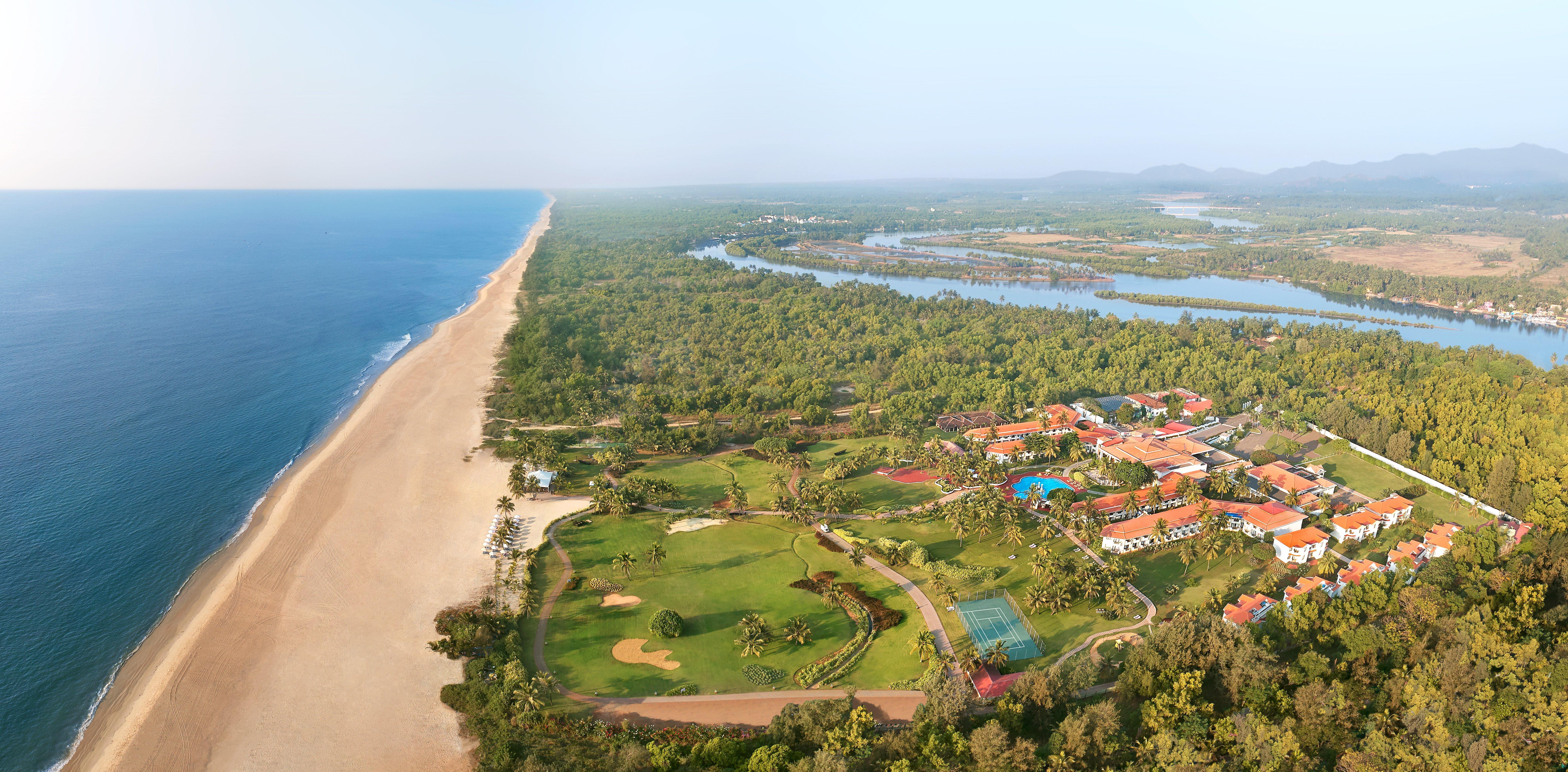 Holiday Inn Resort Goa By Ihg Cavelossim Bagian luar foto