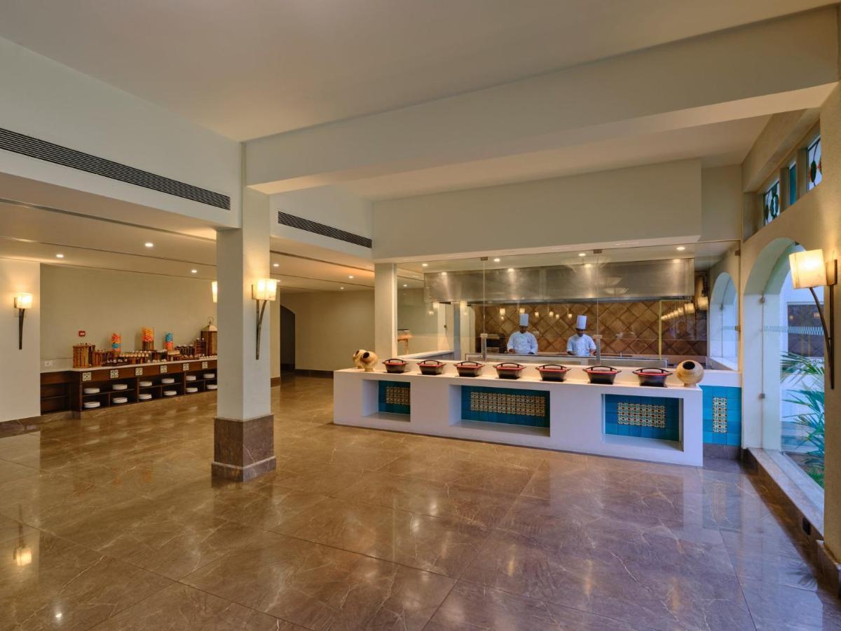 Holiday Inn Resort Goa By Ihg Cavelossim Bagian luar foto